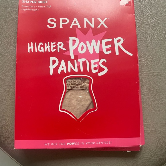 SPANX Other - NWT SPANX Higher Power Panties  Size Small